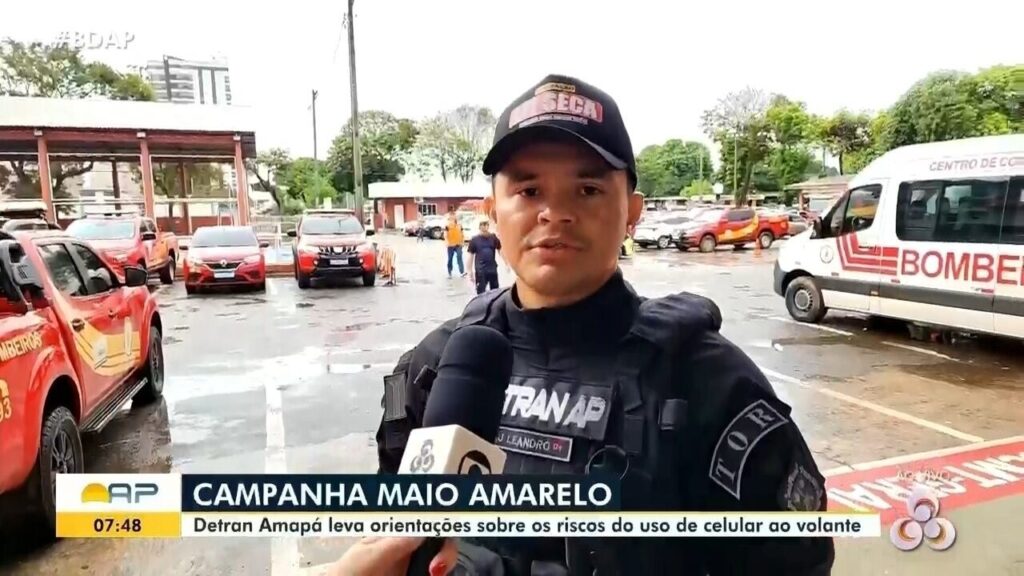 Campanha no AP alerta para uso de celular no trânsito; OMS aponta chance 4 vezes maior de acidente