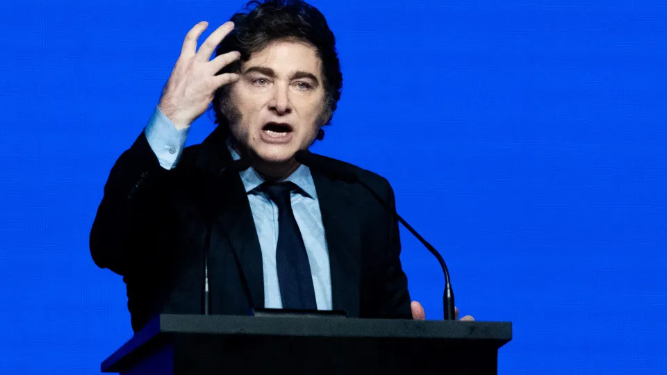 PT aciona PGE para apurar quem bancou ida de Javier Milei a convenção do PL