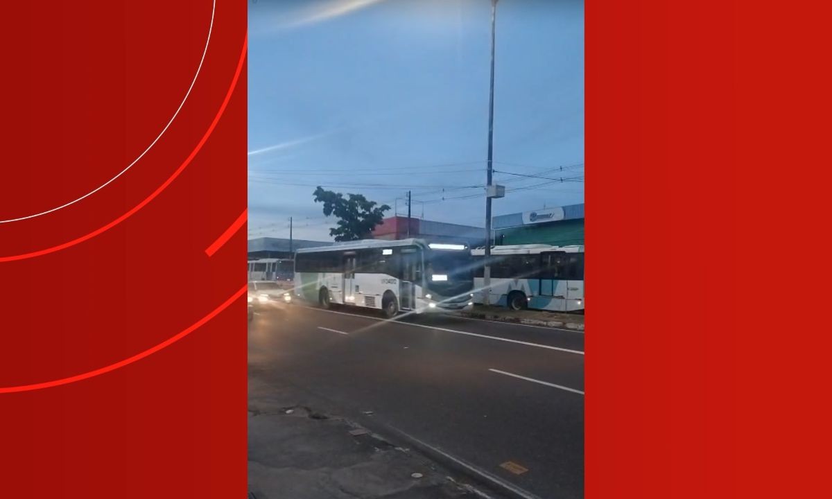 Paralisação dos rodoviários: comércio no Centro de Manaus teve redução de movimento, diz associação comercial